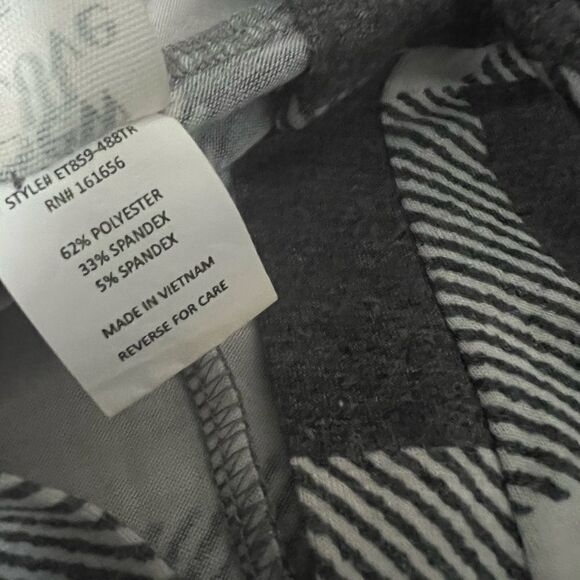 Black & white Buffalo Plaid hoodie - Picture 6 of 6